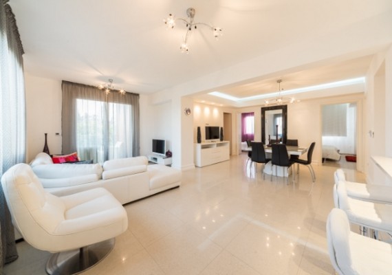 Luxury apartment for rent Limassol 