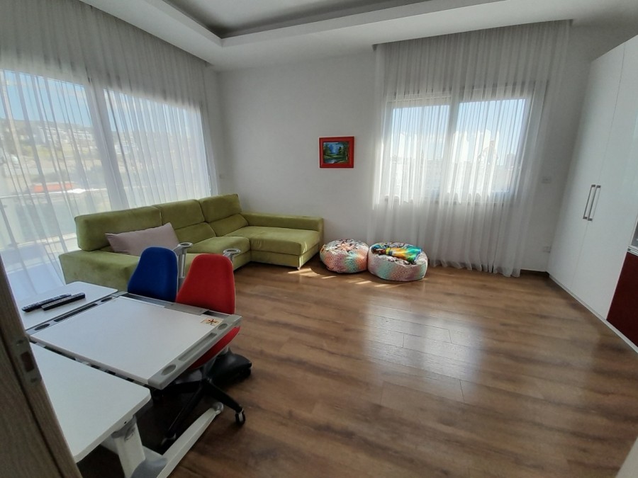 Detached Villa For Sale  in  Select Location