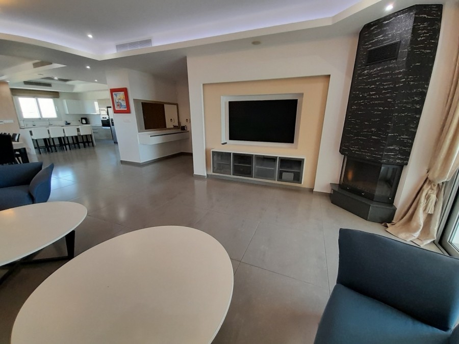 Detached Villa For Sale  in  Select Location