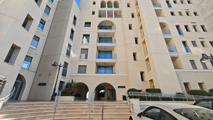 Apartment For Sale  in  Limassol Marina