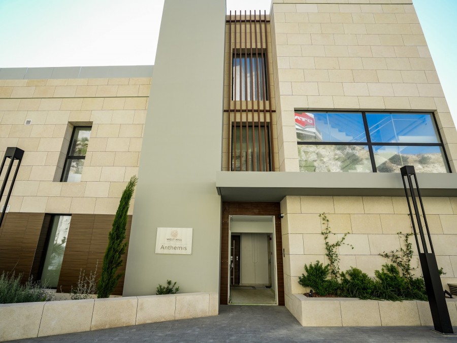 Apartment For Sale  in  Ayios Tychonas