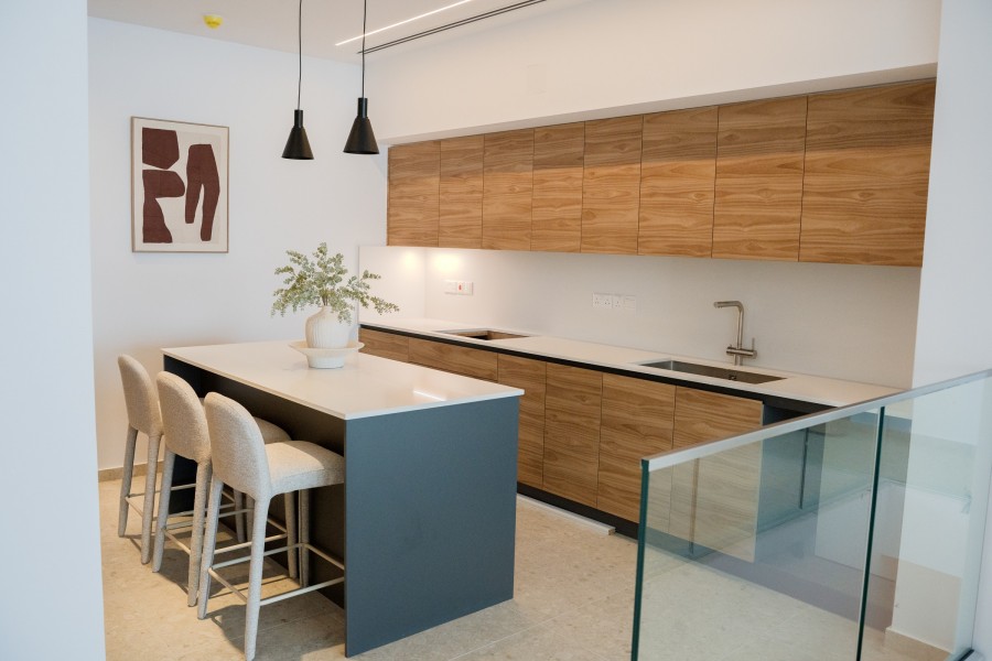 Apartment For Sale  in  Ayios Tychonas
