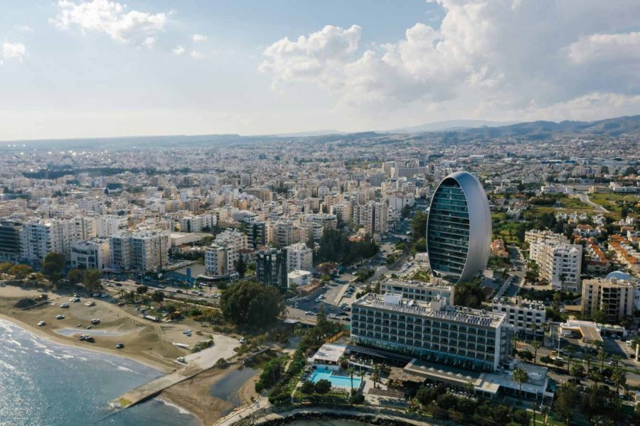 Penthouse For Sale in Yermasoyia